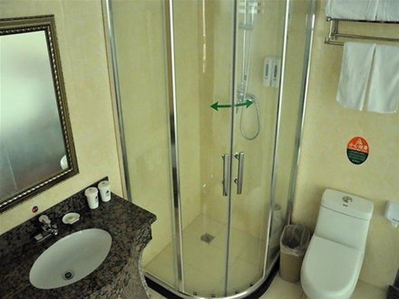 Greentree Inn Beijing Changping Shahe Metro Station Express Hotel Esterno foto