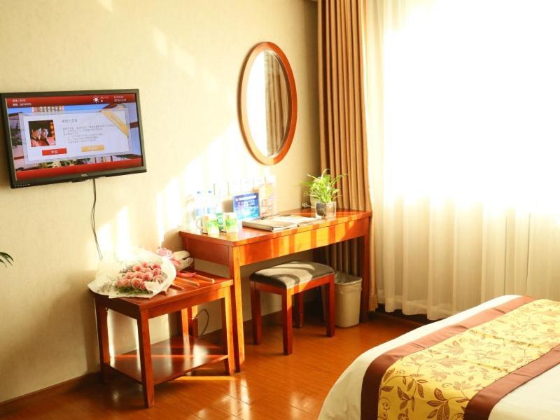 Greentree Inn Beijing Changping Shahe Metro Station Express Hotel Esterno foto