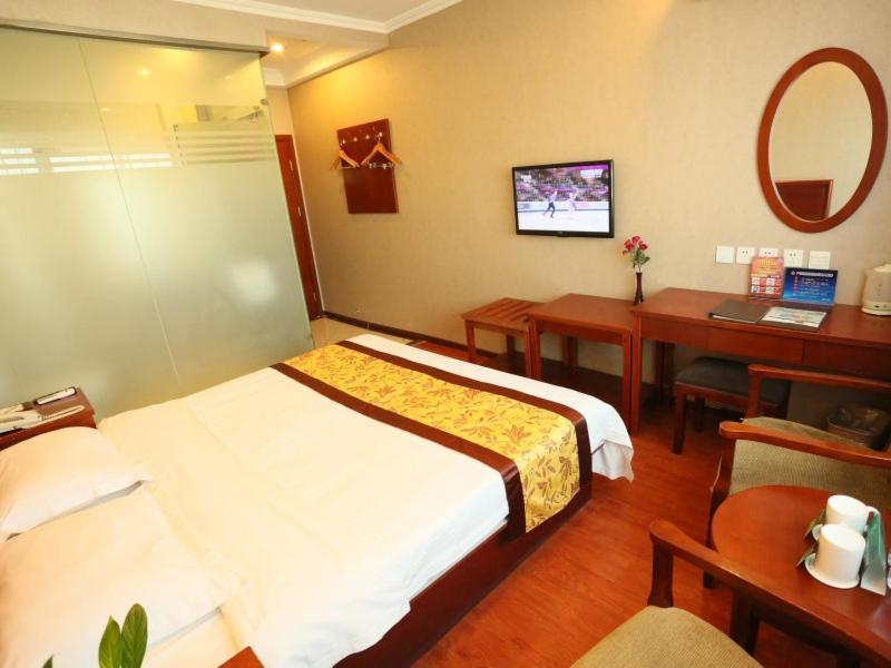 Greentree Inn Beijing Changping Shahe Metro Station Express Hotel Esterno foto