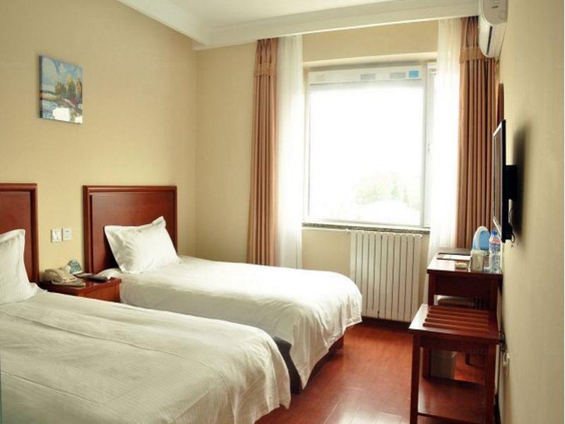 Greentree Inn Beijing Changping Shahe Metro Station Express Hotel Esterno foto