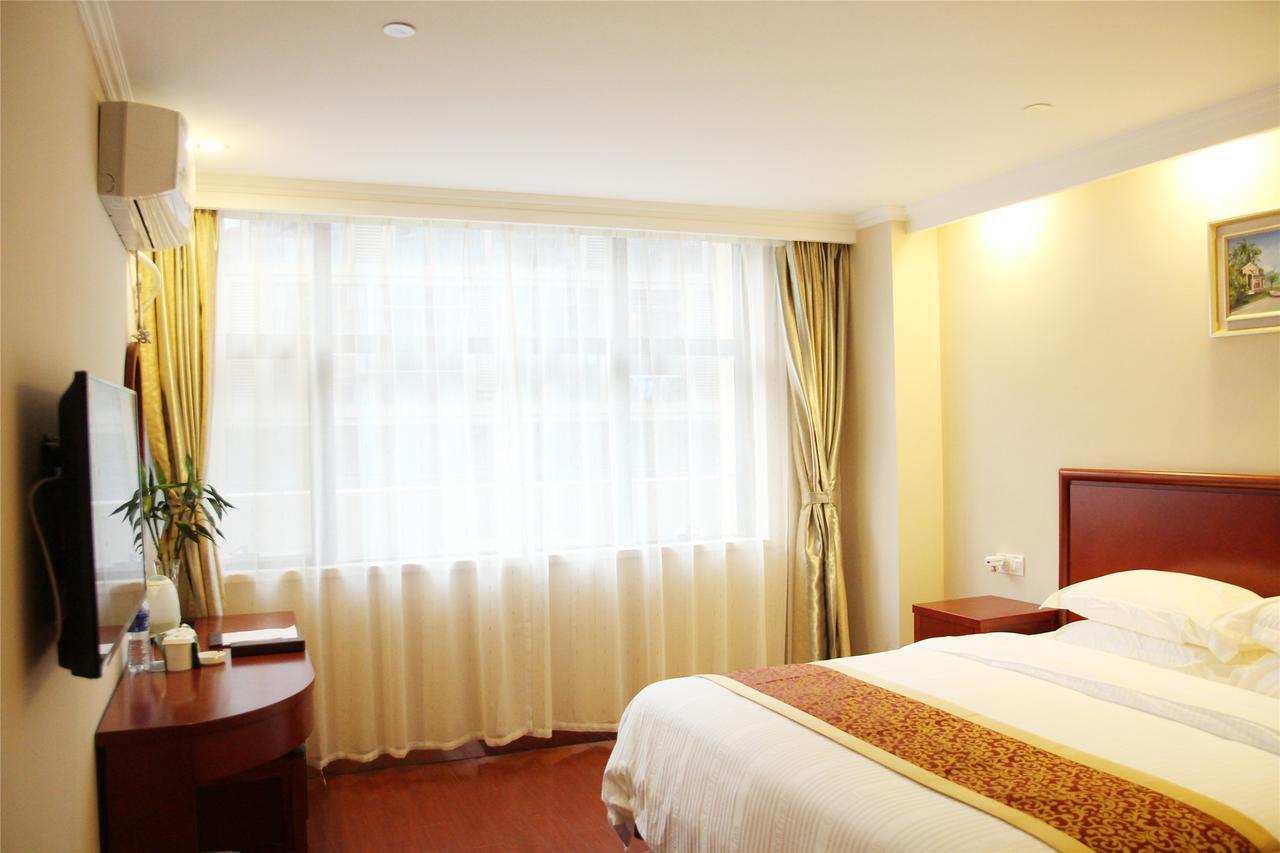Greentree Inn Beijing Changping Shahe Metro Station Express Hotel Esterno foto