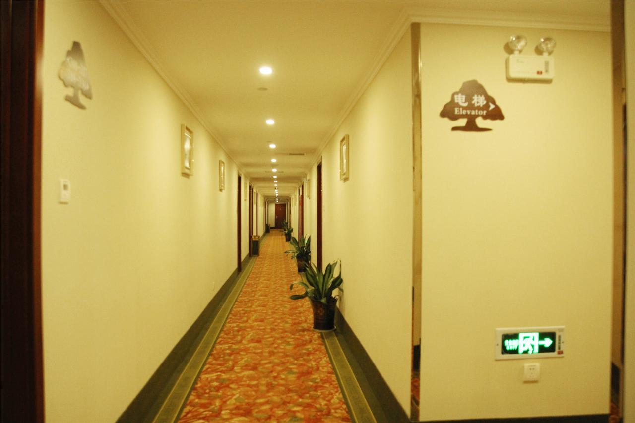 Greentree Inn Beijing Changping Shahe Metro Station Express Hotel Esterno foto