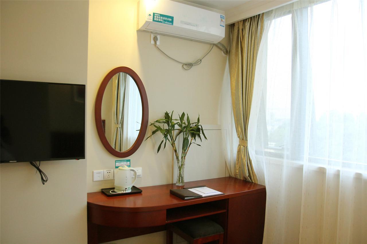 Greentree Inn Beijing Changping Shahe Metro Station Express Hotel Esterno foto
