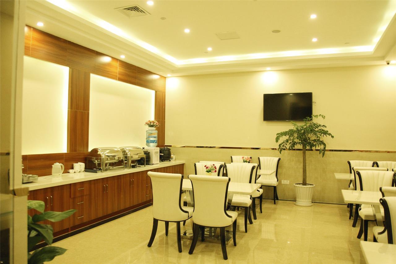 Greentree Inn Beijing Changping Shahe Metro Station Express Hotel Esterno foto