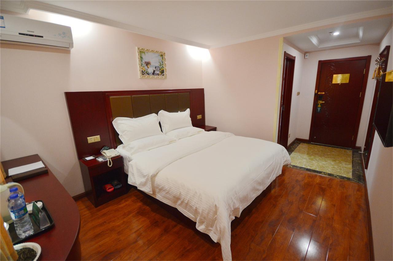 Greentree Inn Beijing Changping Shahe Metro Station Express Hotel Esterno foto